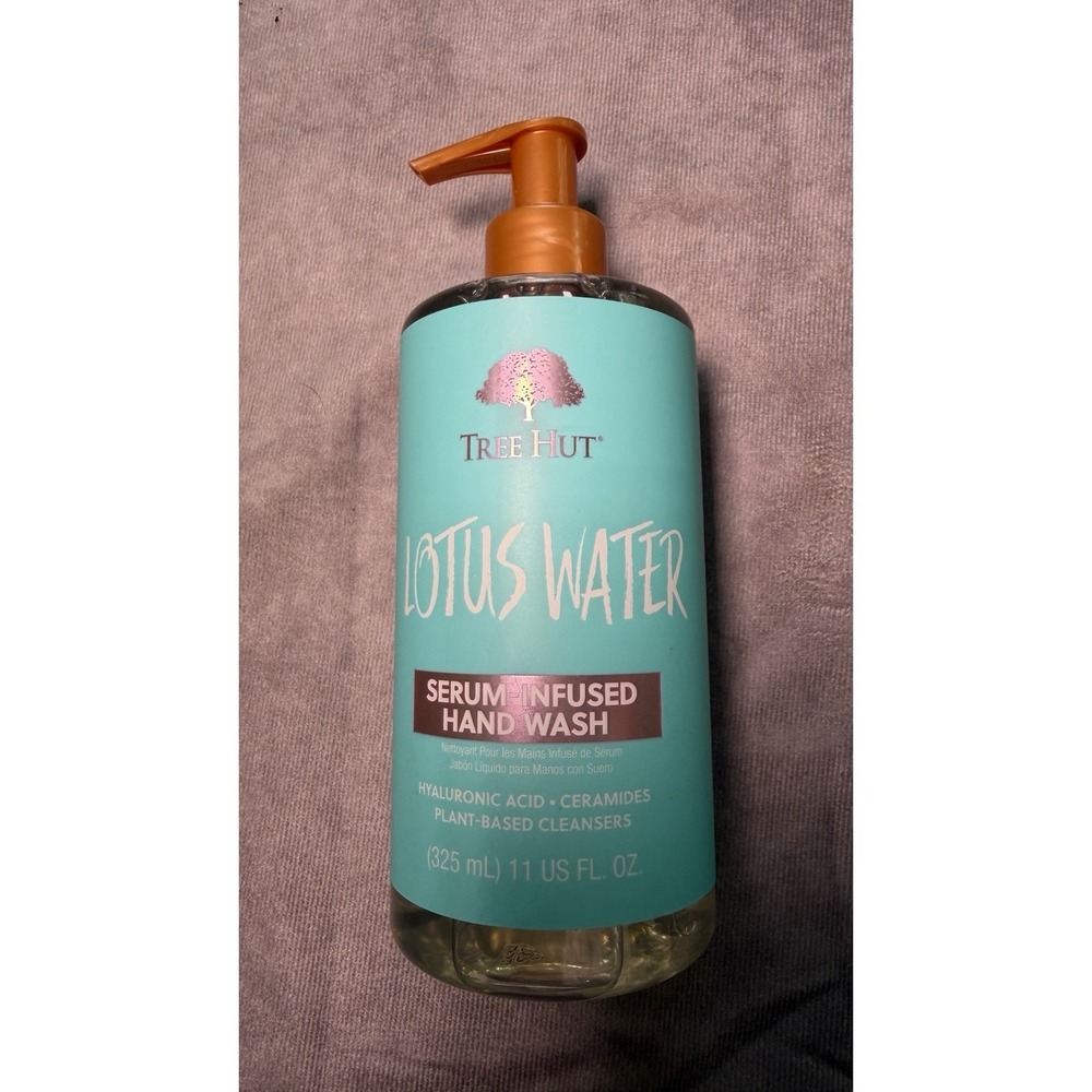 TREE‎ HUT Lotus Water Serum-Infused Hand Wash 11 fl oz/325 mL - Picture 4 of 4